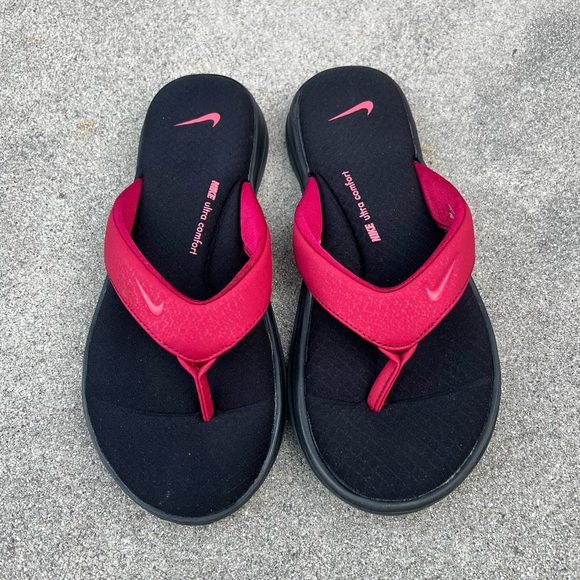 WMNS NIKE ULTRAS COMFORTS 3 THONGS THNG BLACKS FOOTBEDS - Picture 4 of 5